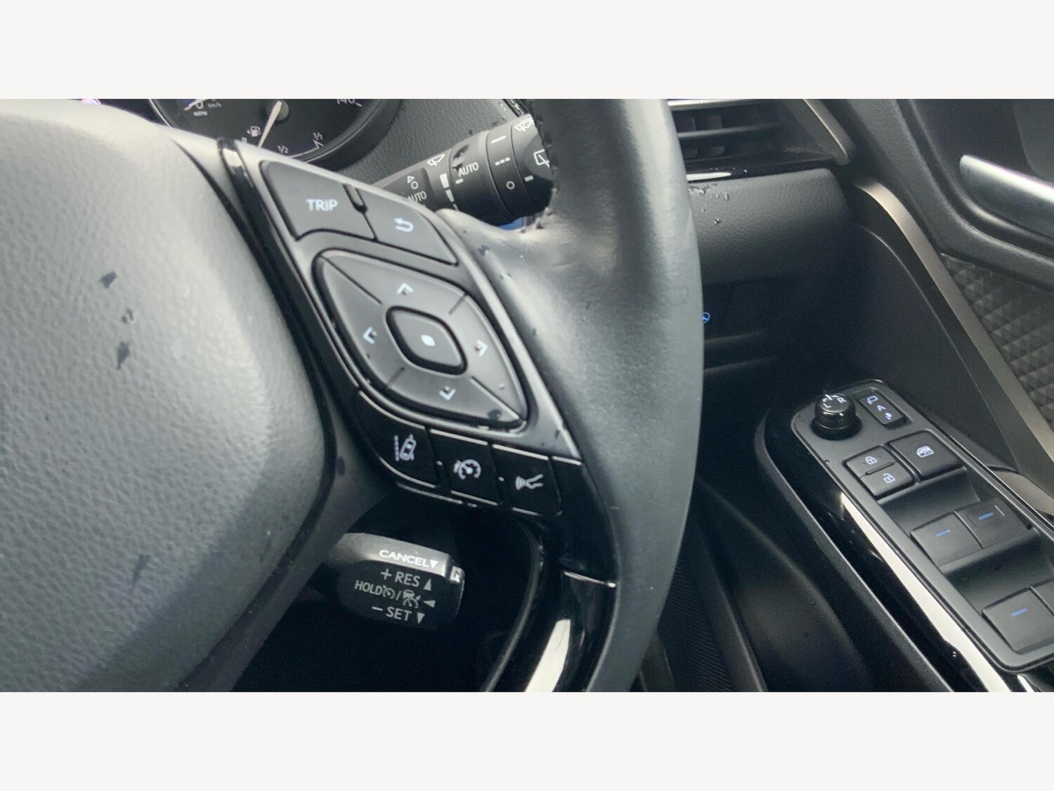 Used Toyota C-HR 2022 for sale - 77479593: Photo 24