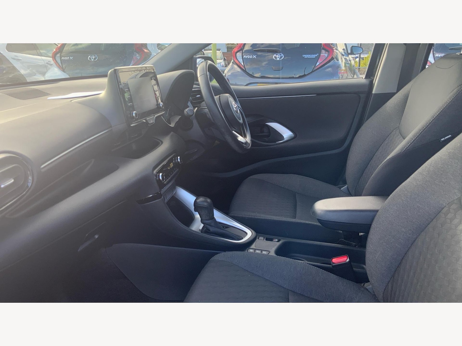 Used Toyota Yaris for sale - 77484523: Photo 12