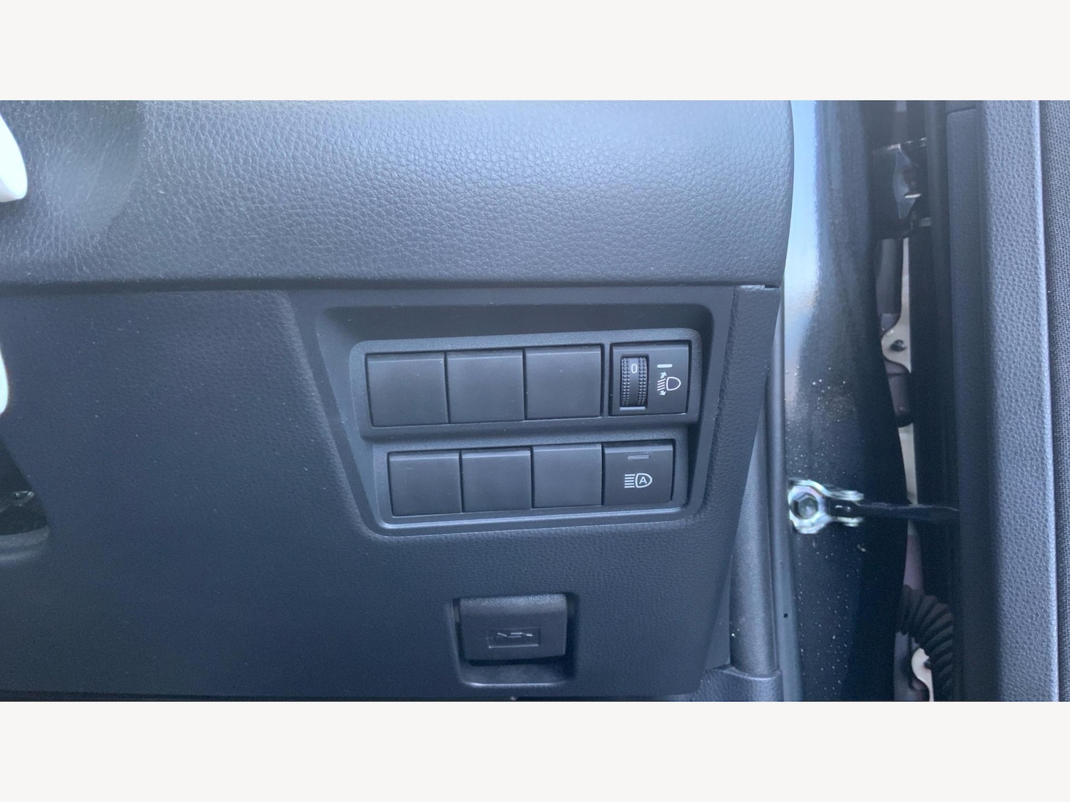 Used Toyota Yaris for sale - 77484523: Photo 27