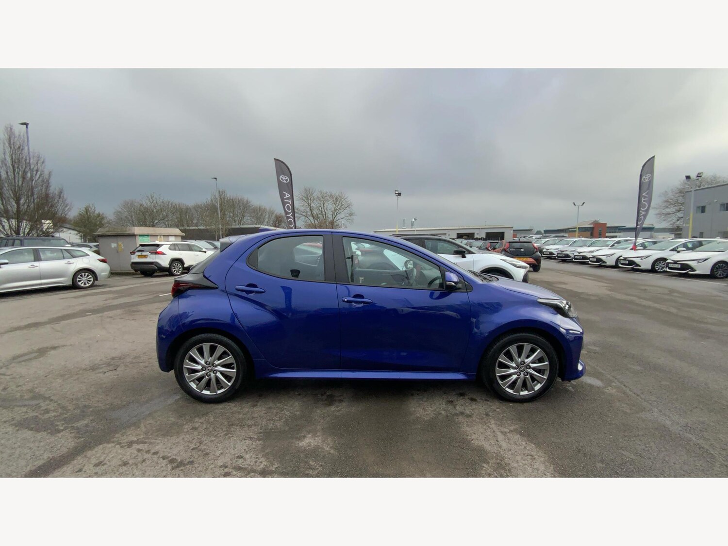 Used Toyota Yaris for sale - 77484189: Photo 18