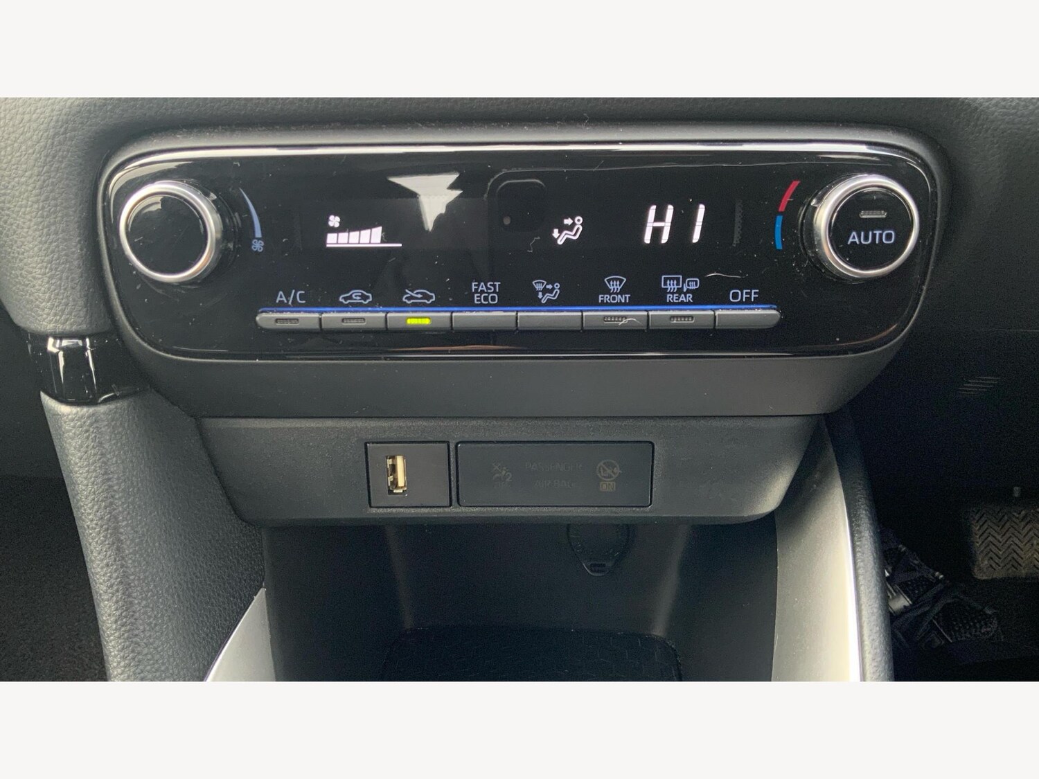 Used Toyota Yaris for sale - 77484189: Photo 22