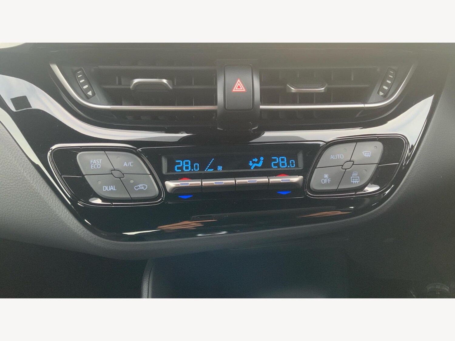 Used Toyota C-HR 2022 for sale - 77214912: Photo 23