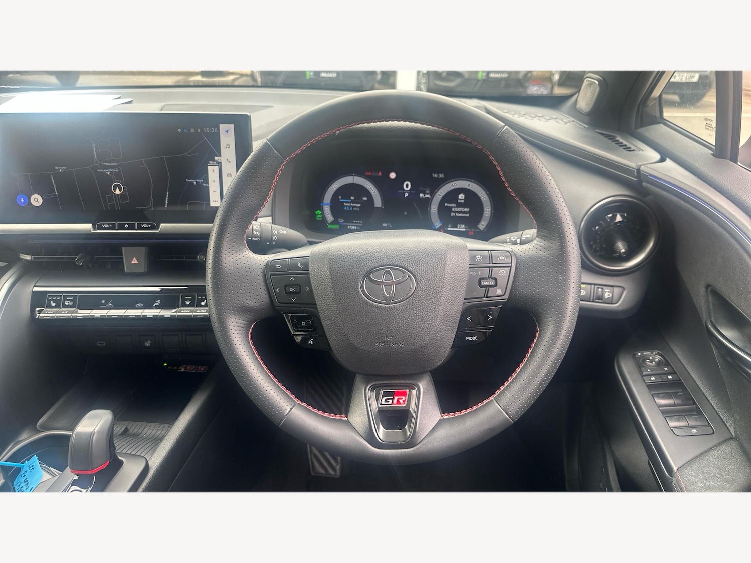 Used Toyota C-HR 2024 for sale - 77425868: Photo 10