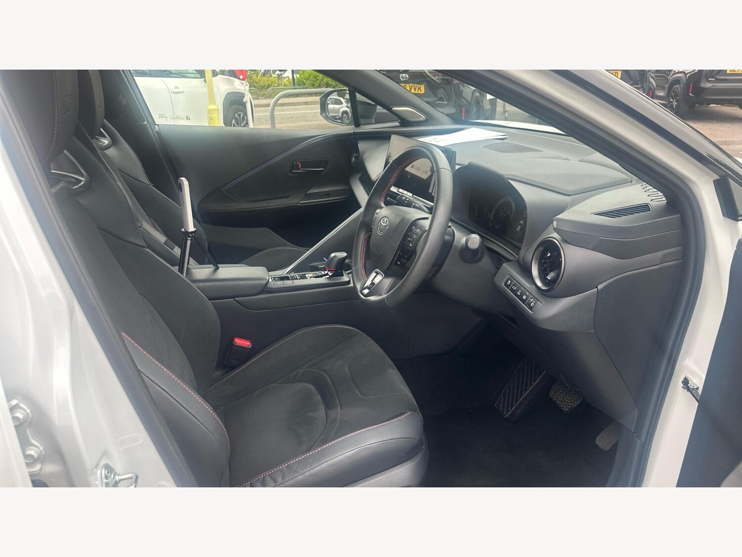 Used Toyota C-HR 2024 for sale - 77425868: Photo 13