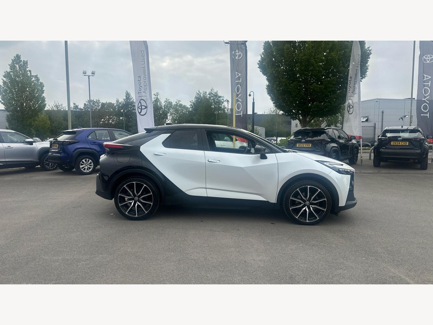 Used Toyota C-HR 2024 for sale - 77425868: Photo 18