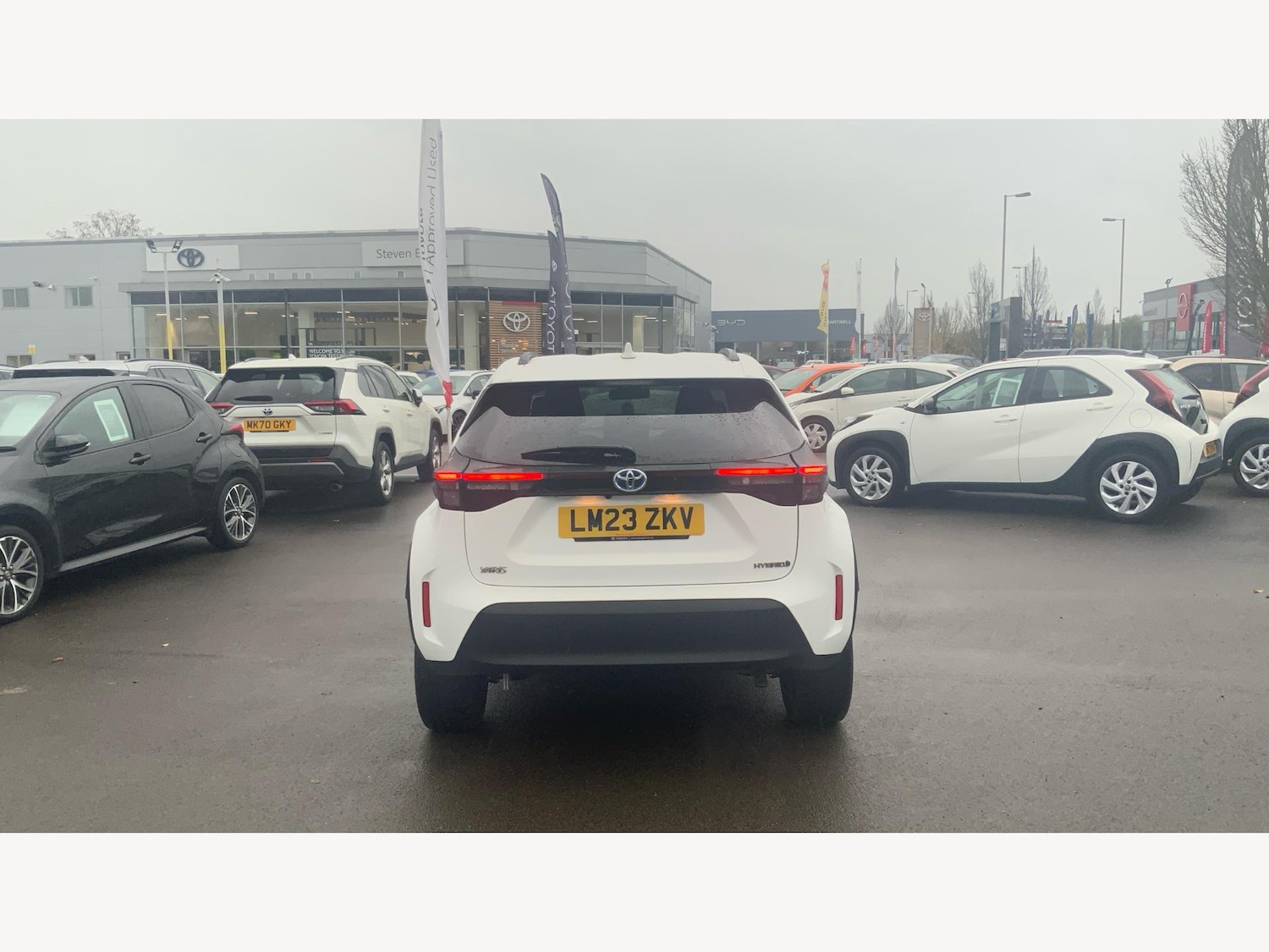 Used Toyota Yaris Cross 2023 for sale - 76561093: Photo 21