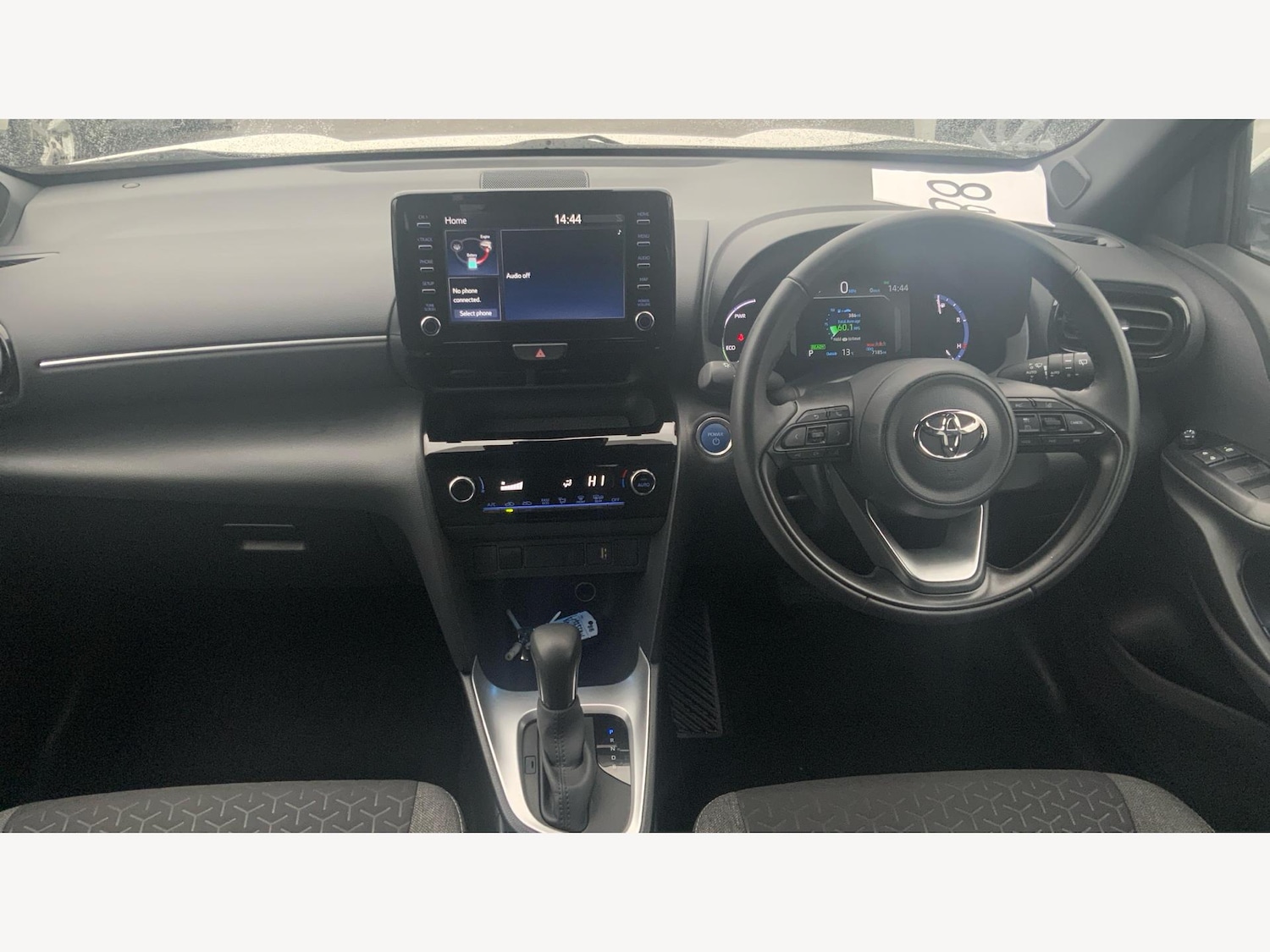 Used Toyota Yaris Cross 2023 for sale - 76561093: Photo 7