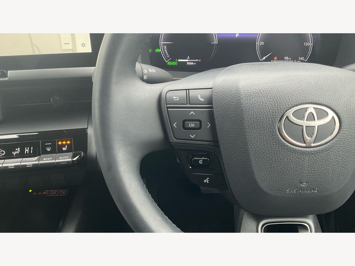 Used Toyota C-HR for sale - 77657641: Photo 27