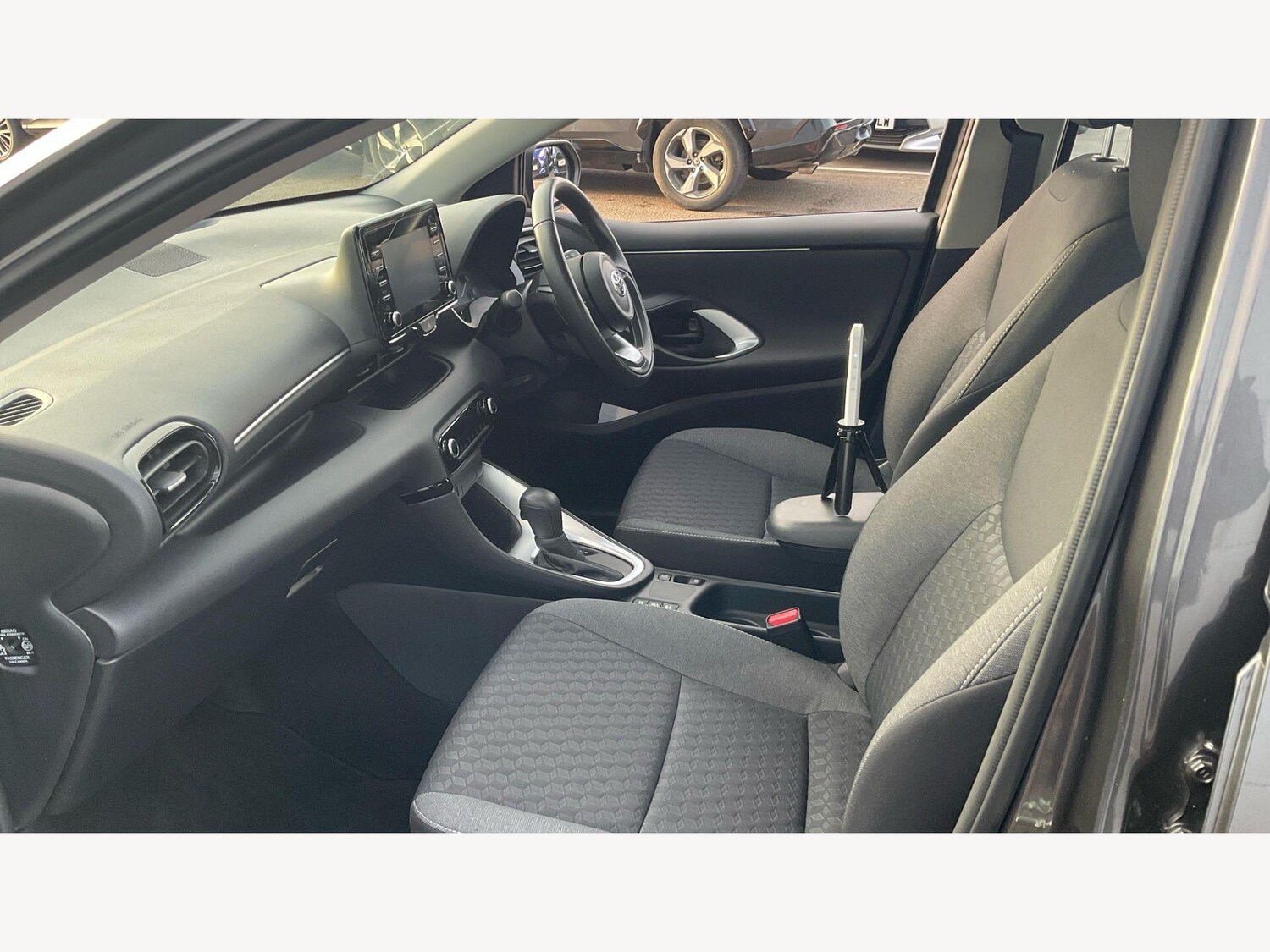 Used Toyota Yaris for sale - 77794247: Photo 12