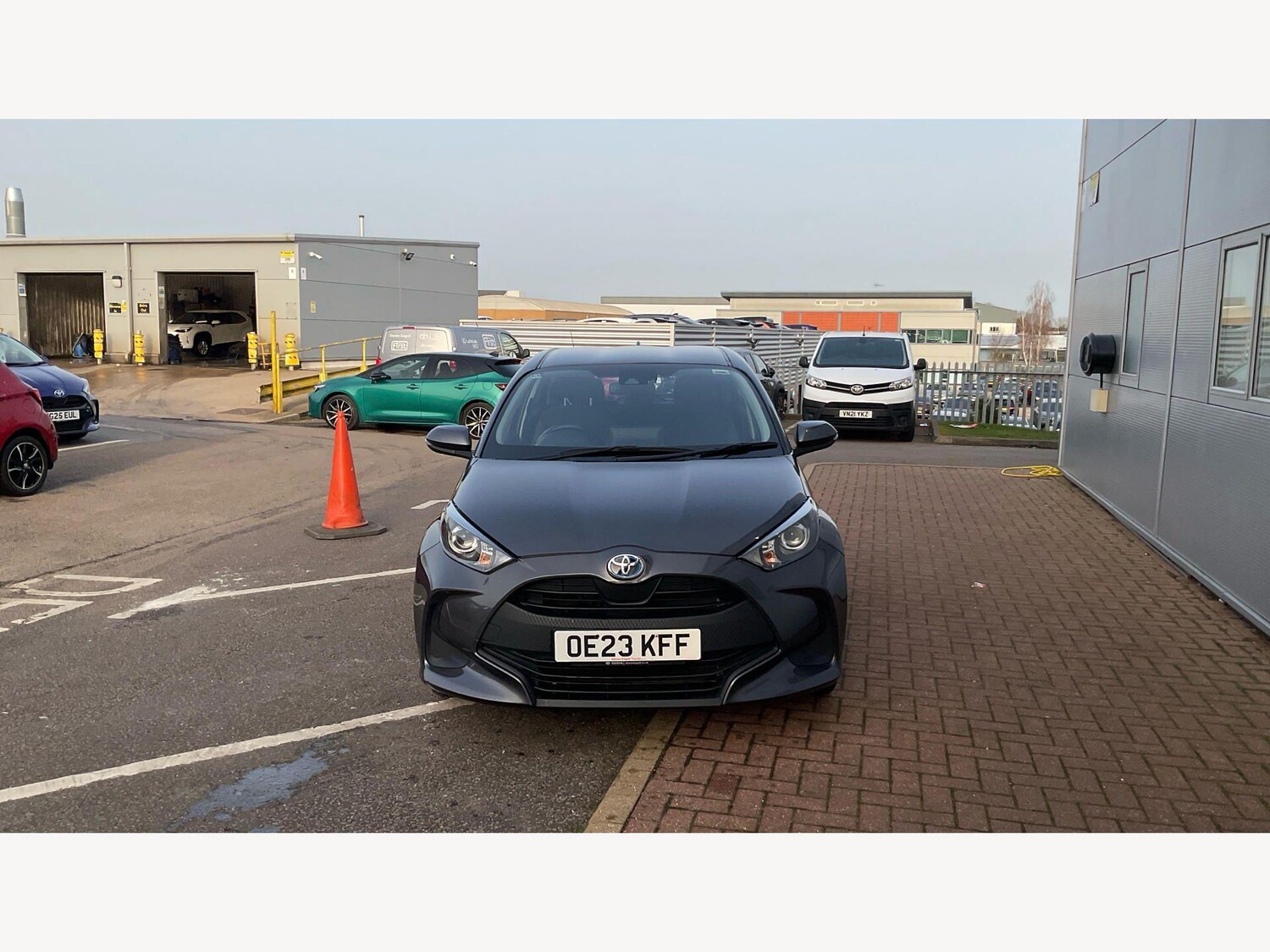 Used Toyota Yaris for sale - 77794247: Photo 17