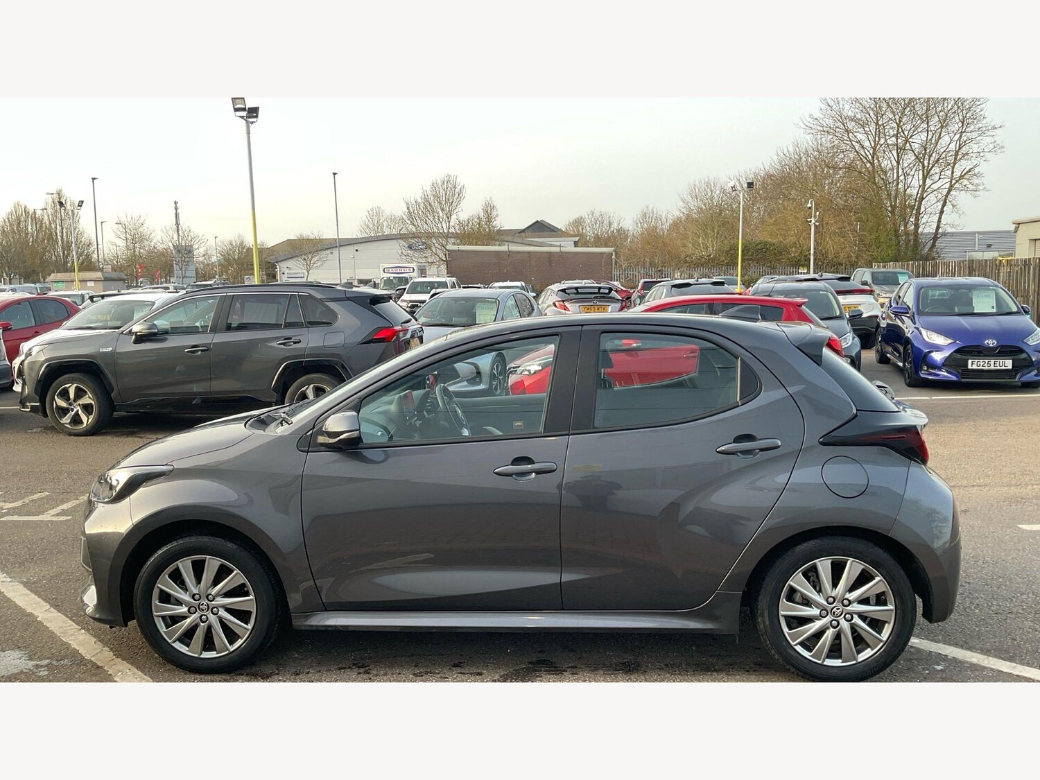 Used Toyota Yaris for sale - 77794247: Photo 19