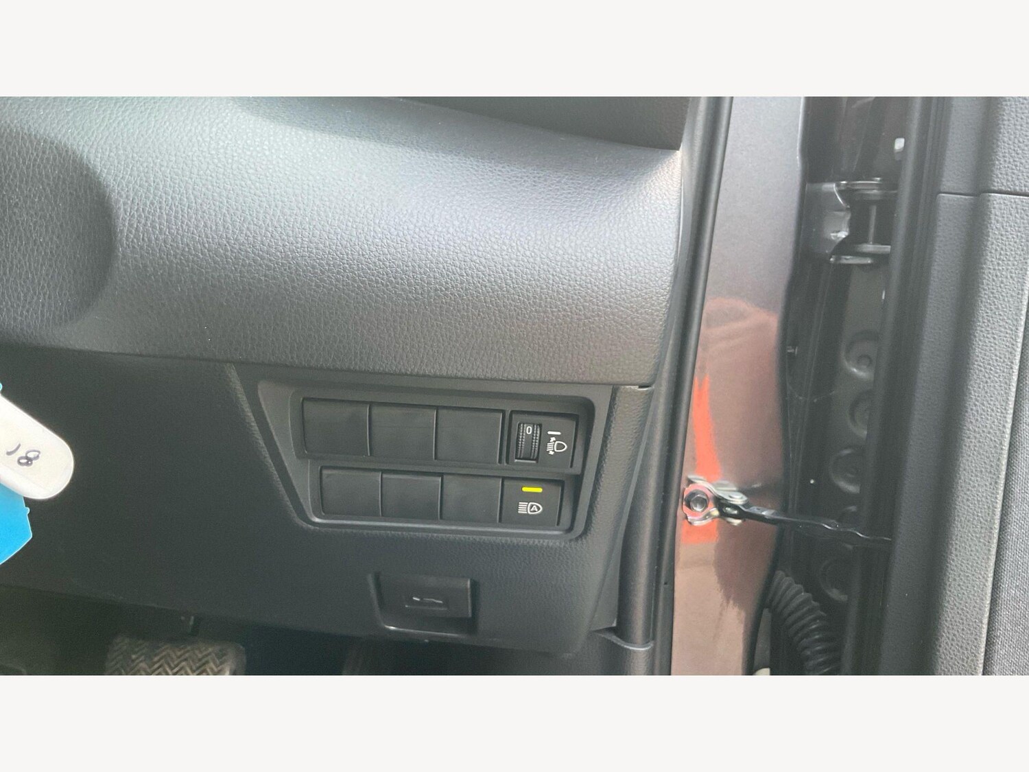 Used Toyota Yaris for sale - 77794247: Photo 23