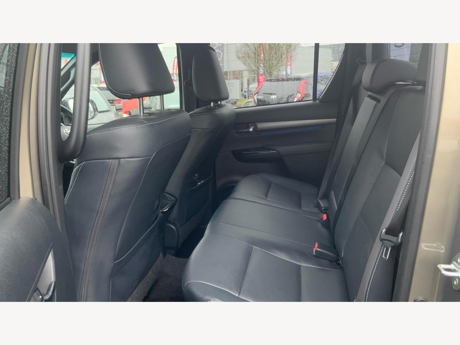 Used Toyota Hilux for sale - 77671255: Photo 15