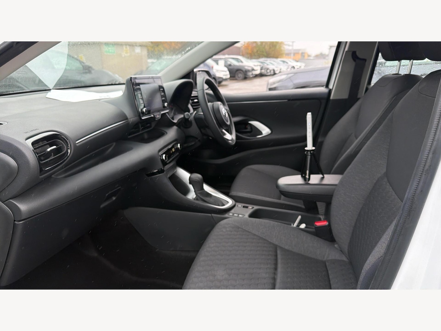 Used Toyota Yaris 2022 for sale - 76561596: Photo 12
