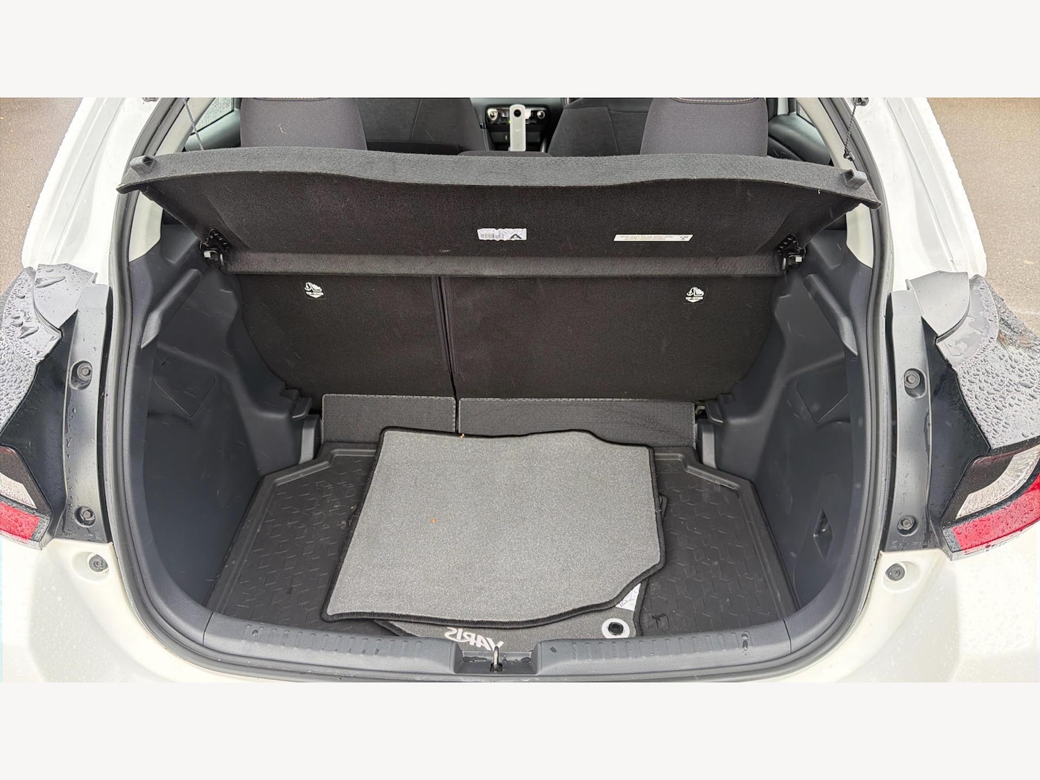 Used Toyota Yaris 2022 for sale - 76561596: Photo 16