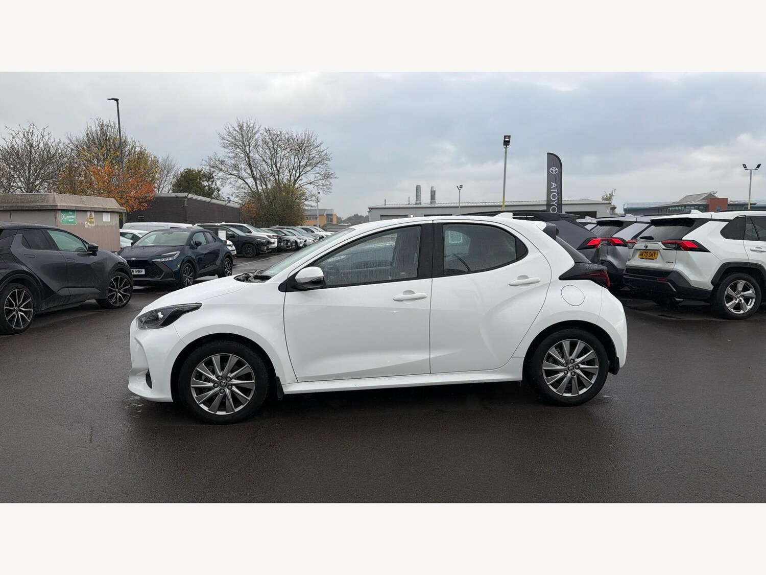 Used Toyota Yaris 2022 for sale - 76561596: Photo 19