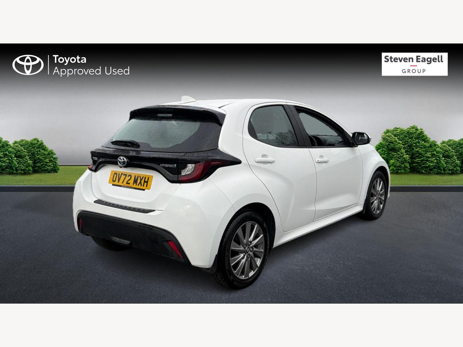 Used Toyota Yaris 2022 for sale - 76561596: Photo 2
