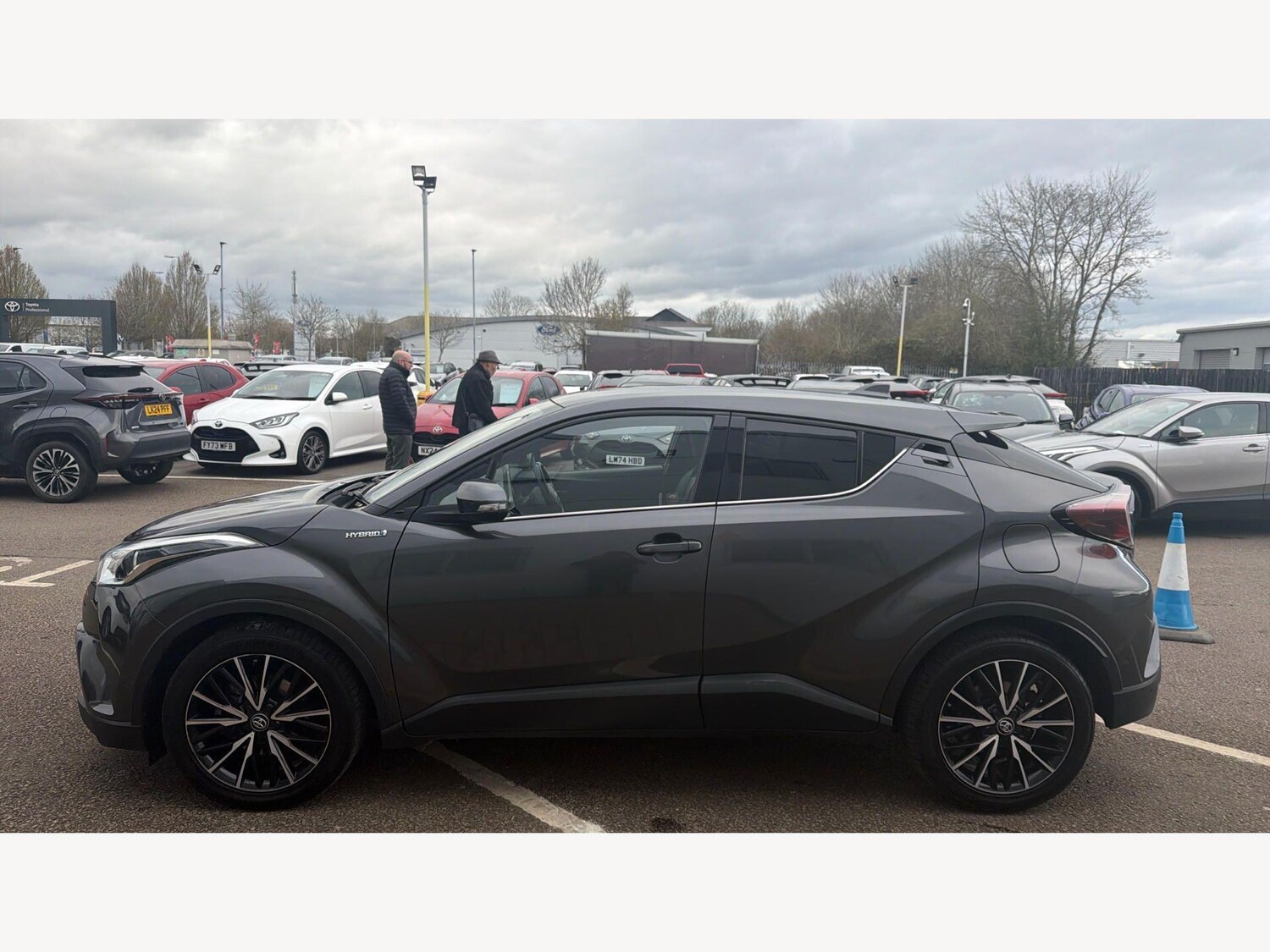 Used Toyota C-HR 2020 for sale - 77892508: Photo 19
