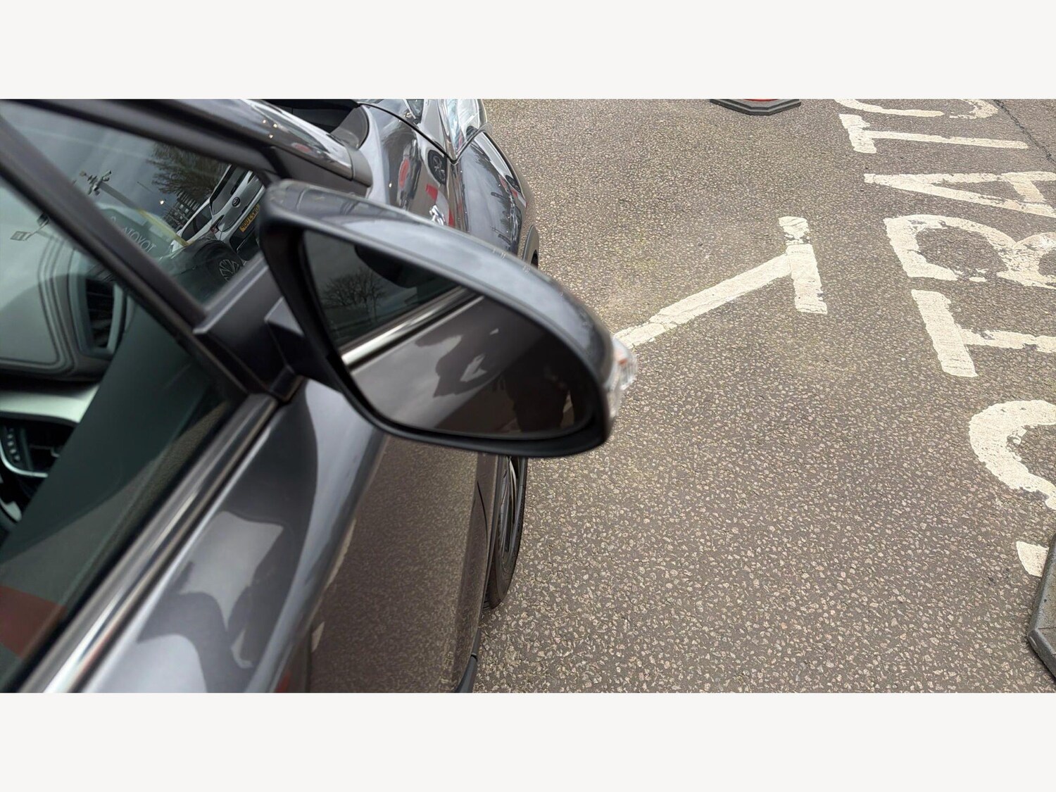 Used Toyota C-HR 2020 for sale - 77892508: Photo 29