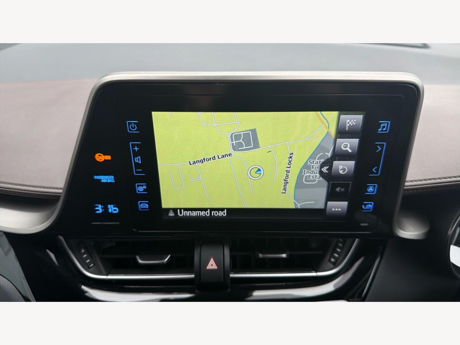 Used Toyota C-HR 2020 for sale - 77892508: Photo 9