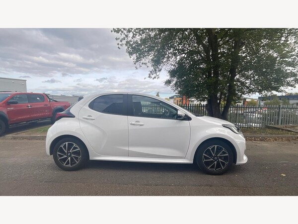 Used Toyota Yaris 2022 for sale - 76188897: Photo 18