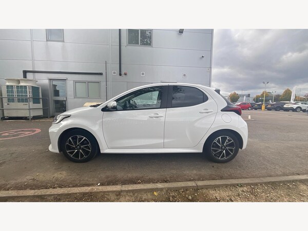 Used Toyota Yaris 2022 for sale - 76188897: Photo 19