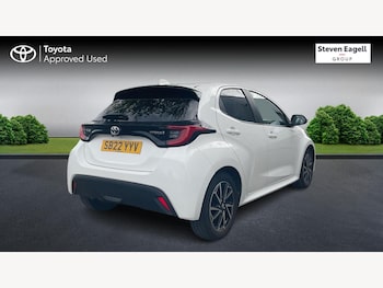 Used Toyota Yaris 2022 for sale - 76188897: Photo 2