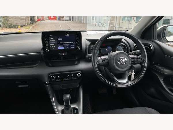 Used Toyota Yaris 2022 for sale - 76188897: Photo 7