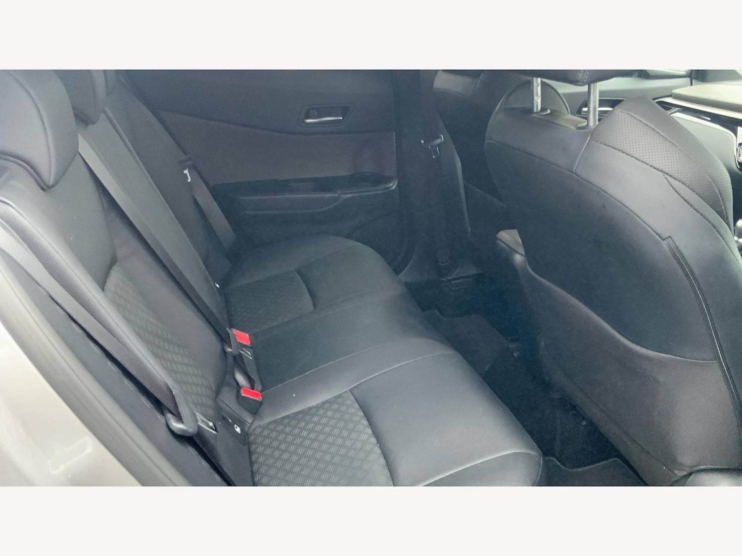 Used Toyota C-HR 2020 for sale - 77229672: Photo 14