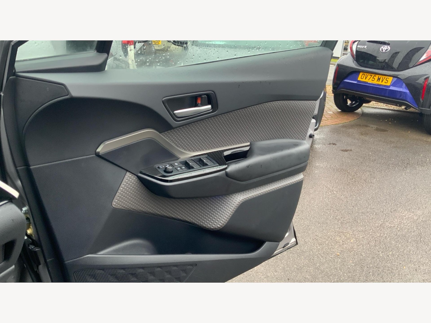 Used Toyota C-HR 2020 for sale - 77229672: Photo 26