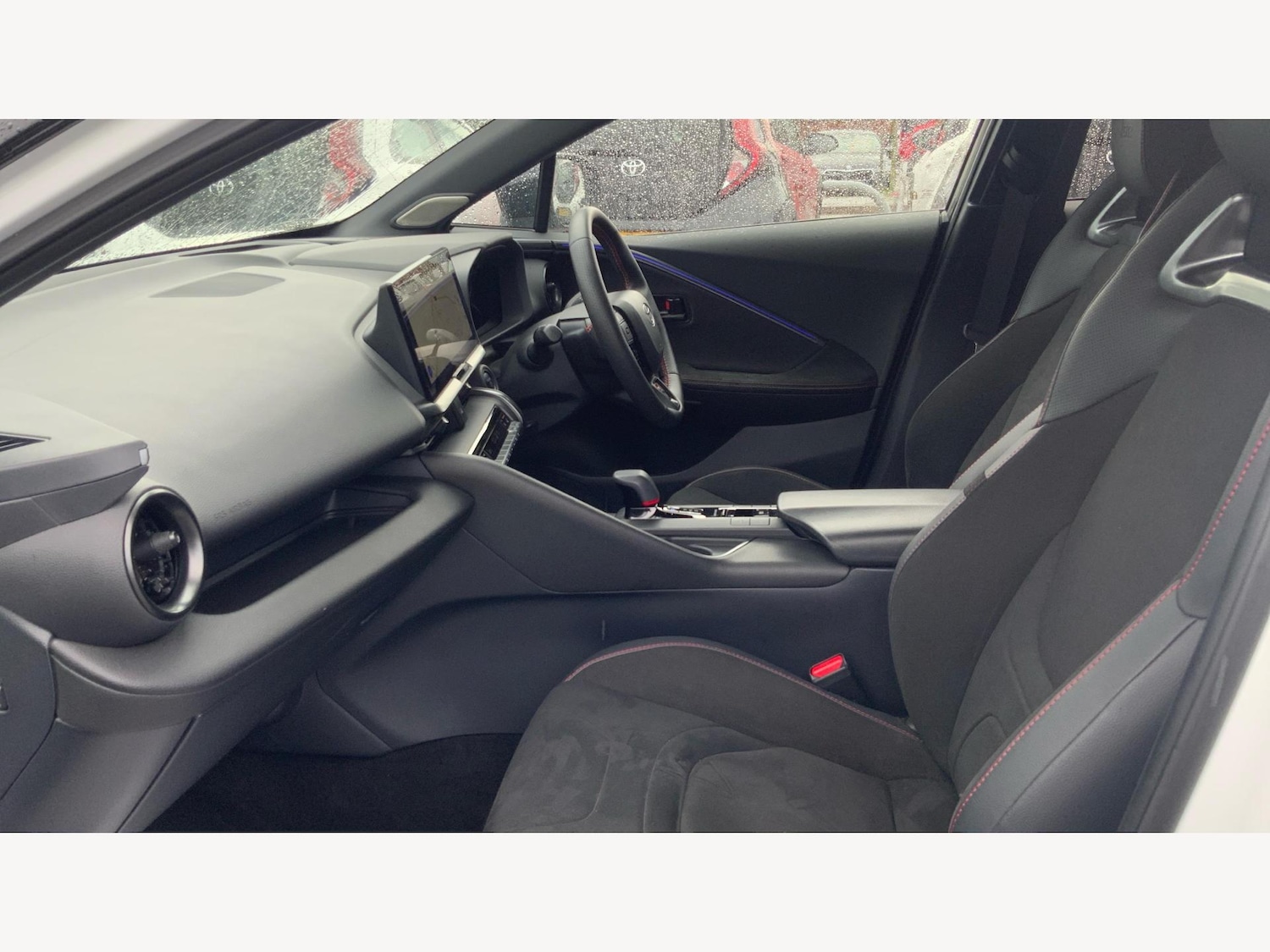 Used Toyota C-HR 2024 for sale - 77637403: Photo 12