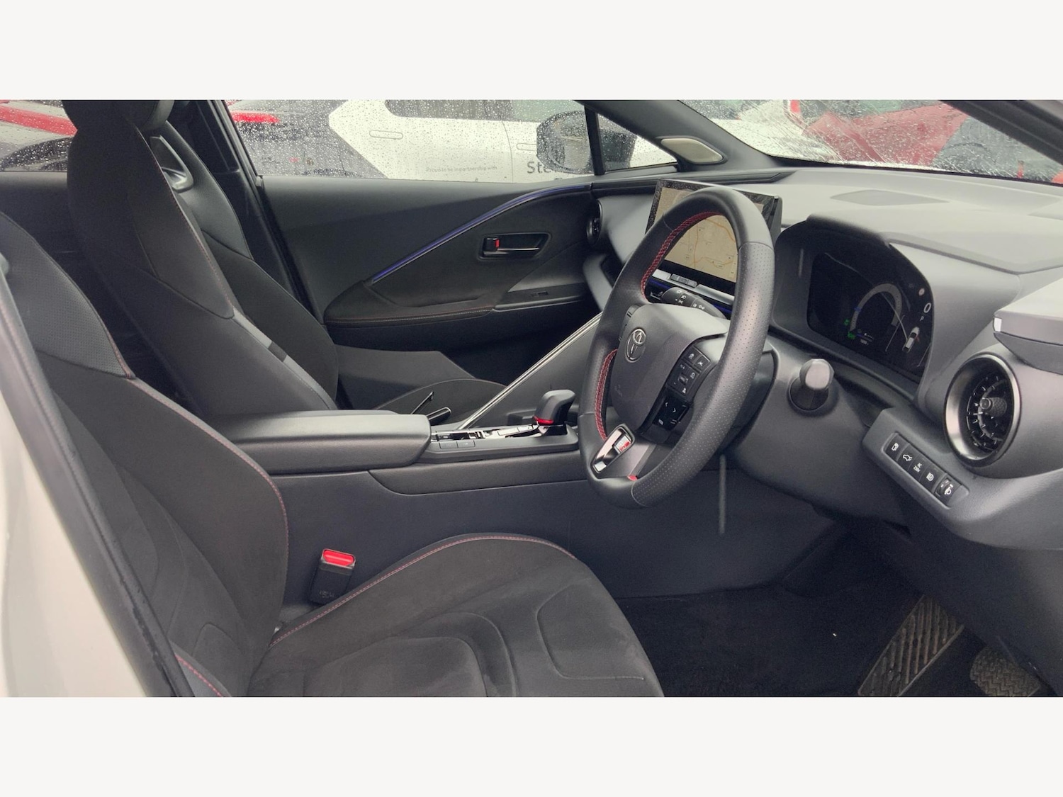Used Toyota C-HR 2024 for sale - 77637403: Photo 13