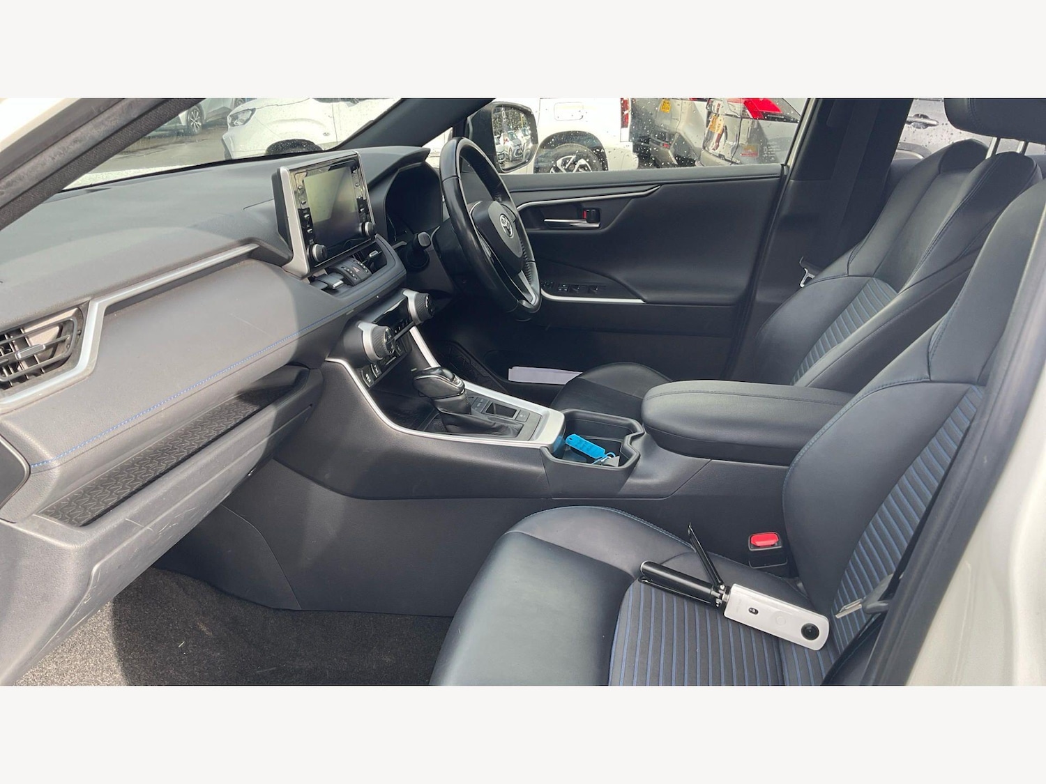 Used Toyota RAV4 2021 for sale - 77633638: Photo 12