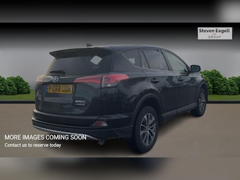 Used Toyota RAV4 2018 for sale - 77191312: Photo