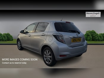 Used Toyota Yaris 2013 for sale - 77658533: Photo