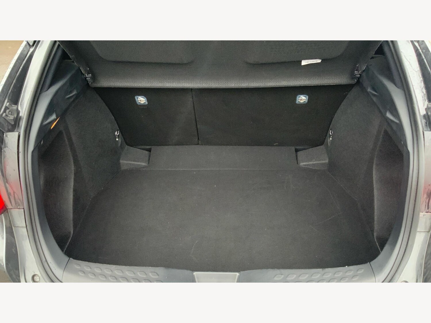 Used Toyota C-HR for sale - 77305463: Photo 16