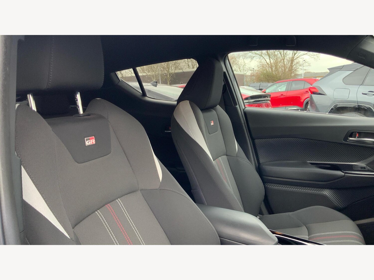 Used Toyota C-HR for sale - 77305463: Photo 31