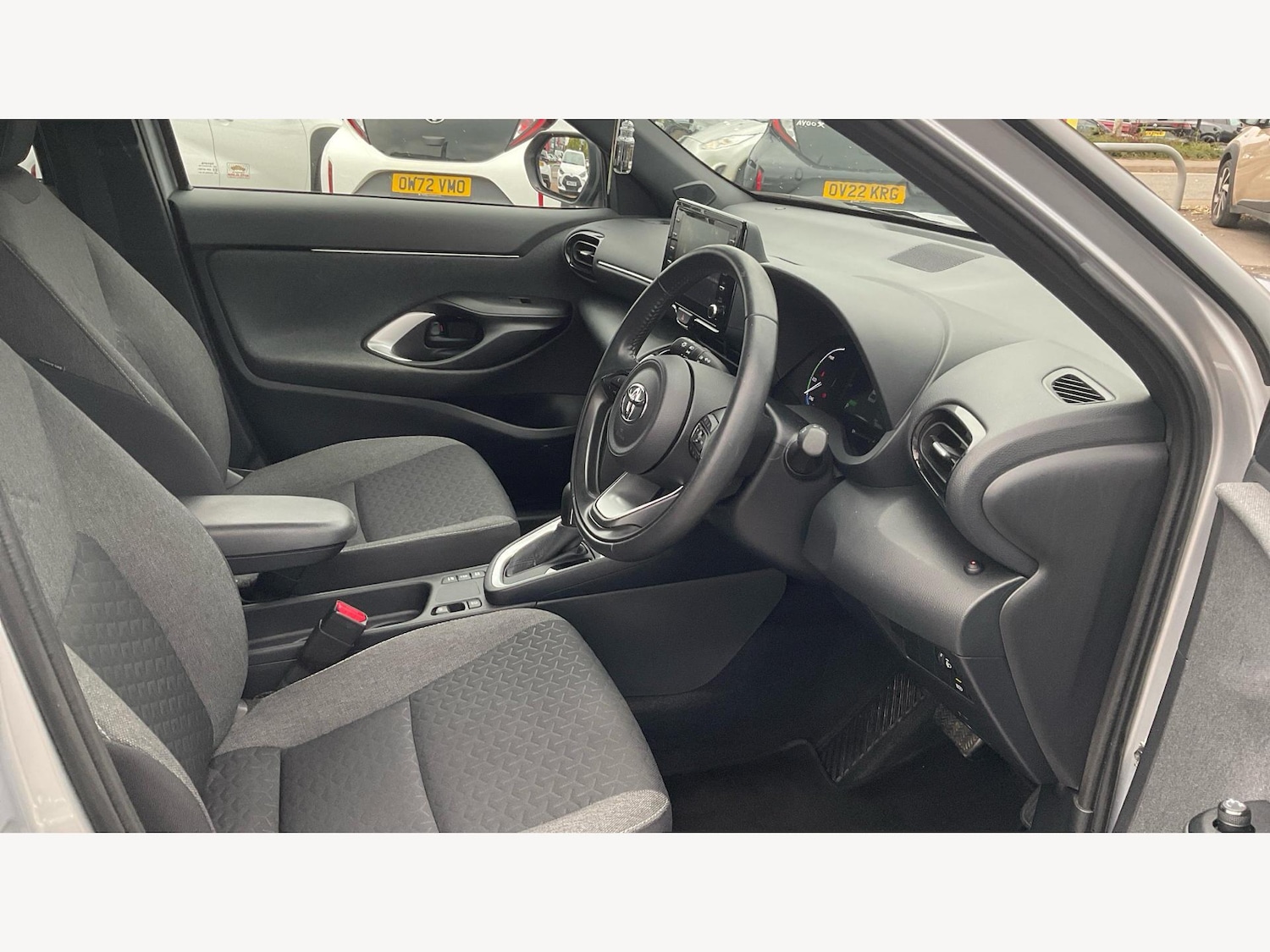 Used Toyota Yaris Cross 2022 for sale - 76122196: Photo 13