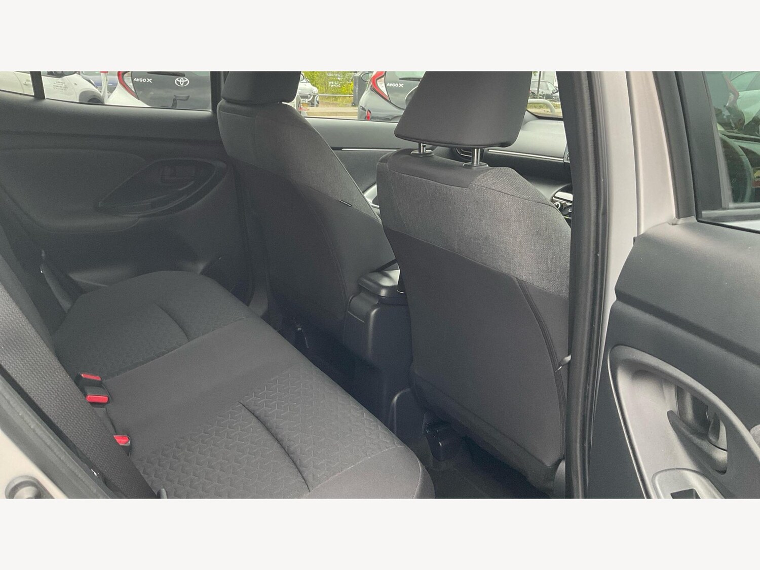 Used Toyota Yaris Cross 2022 for sale - 76122196: Photo 15