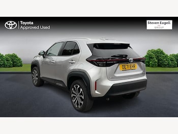 Used Toyota Yaris Cross 2022 for sale - 76122196: Photo