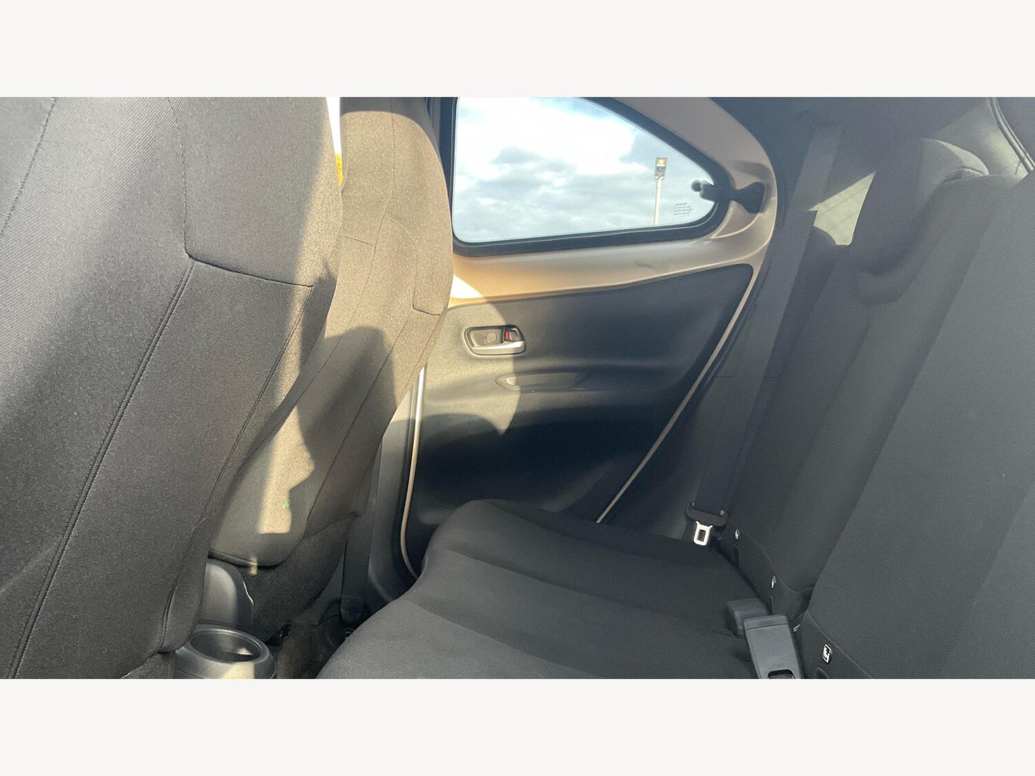 Used Toyota Aygo X 2023 for sale - 75941637: Photo 15