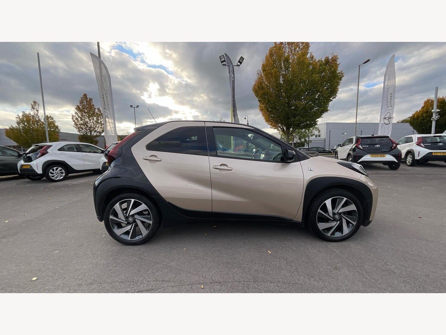 Used Toyota Aygo X 2023 for sale - 75941637: Photo 18