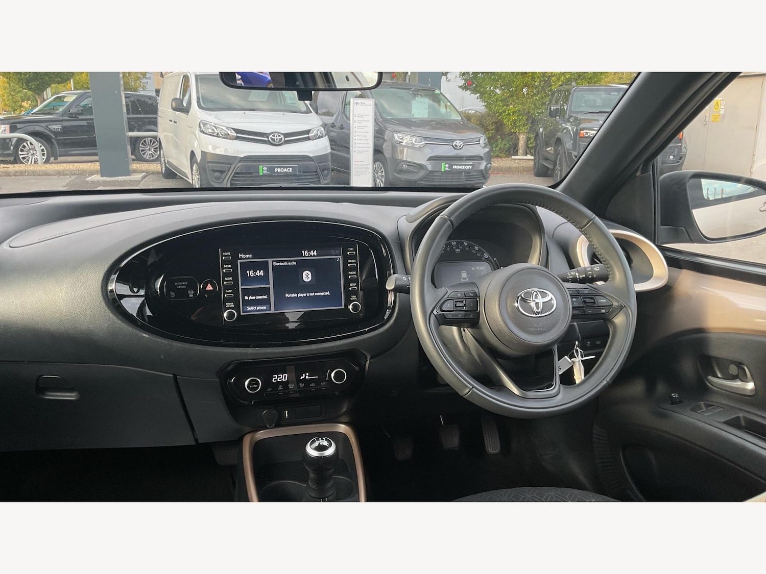 Used Toyota Aygo X 2023 for sale - 75941637: Photo 7