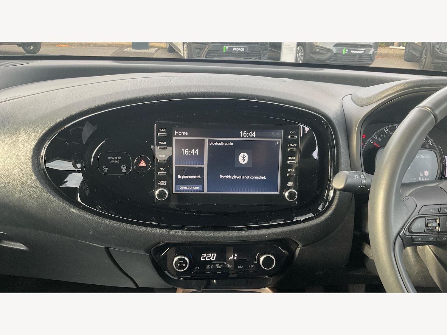 Used Toyota Aygo X 2023 for sale - 75941637: Photo 9