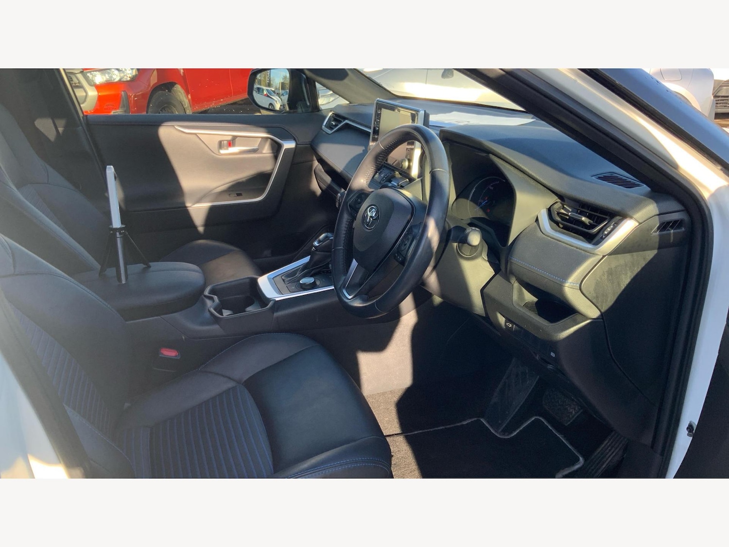 Used Toyota RAV4 2019 for sale - 76781880: Photo 13