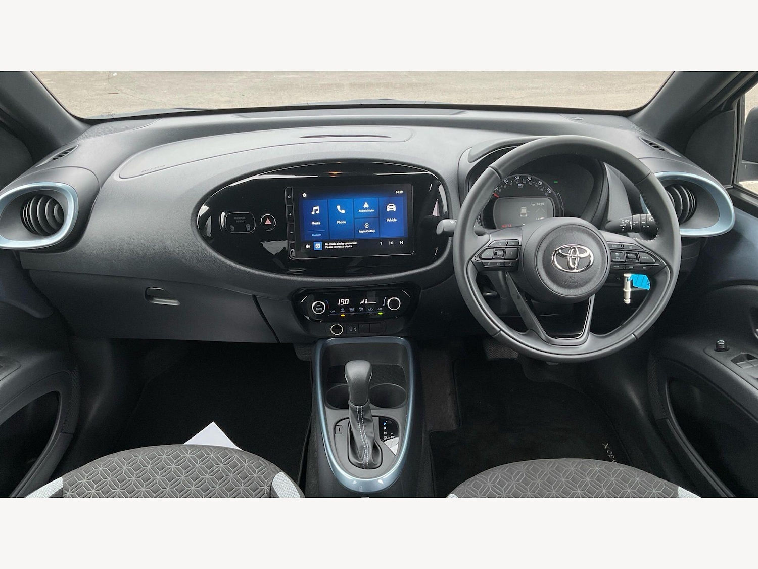 Used Toyota Aygo X 2025 for sale - 77768309: Photo 7