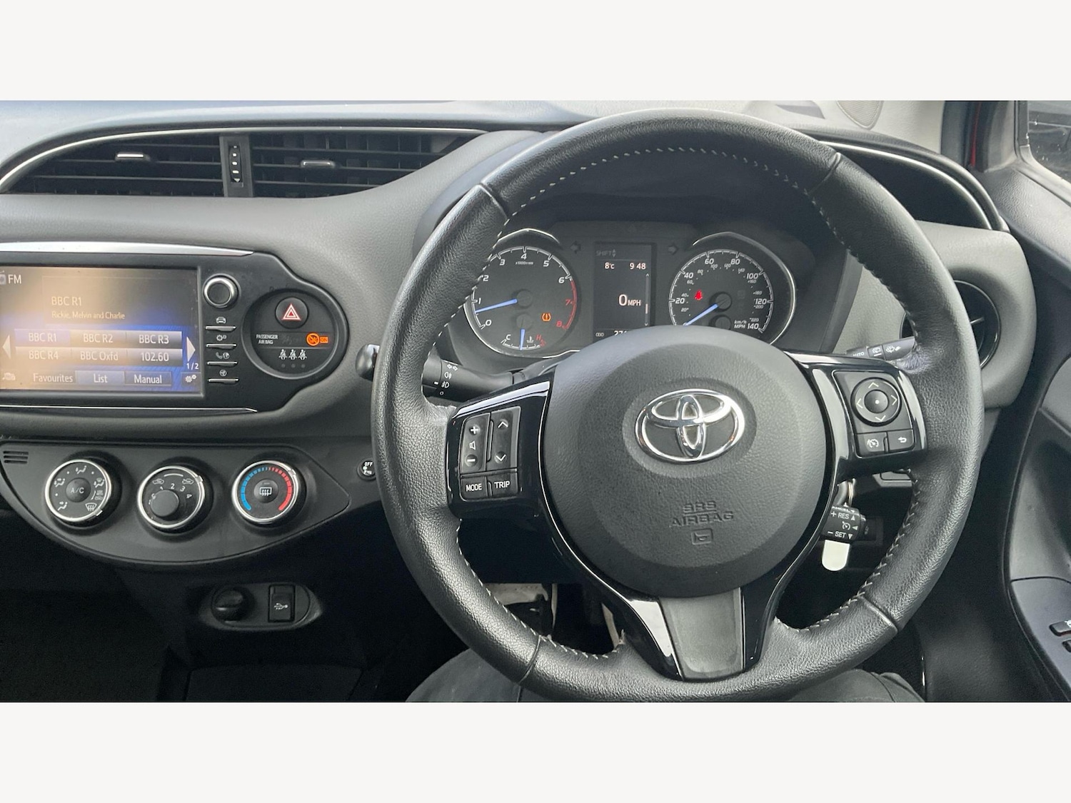 Used Toyota Yaris 2018 for sale - 76307597: Photo 10
