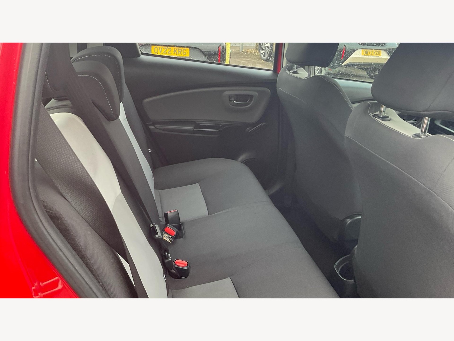 Used Toyota Yaris 2018 for sale - 76307597: Photo 14