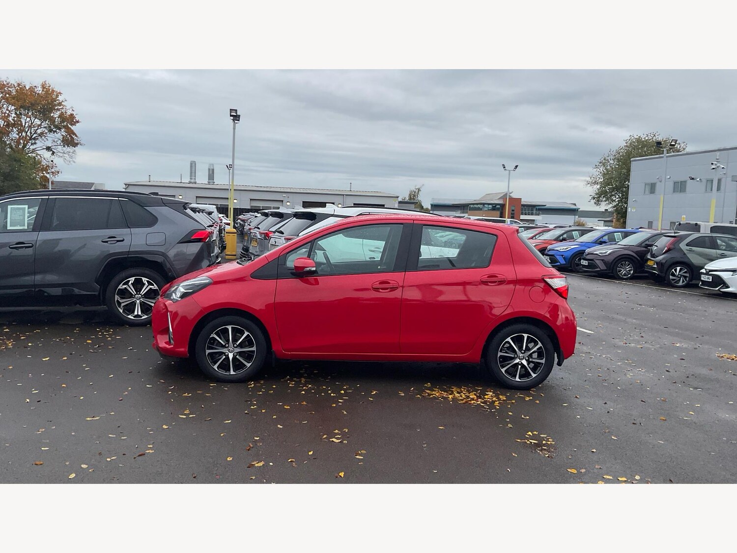 Used Toyota Yaris 2018 for sale - 76307597: Photo 19