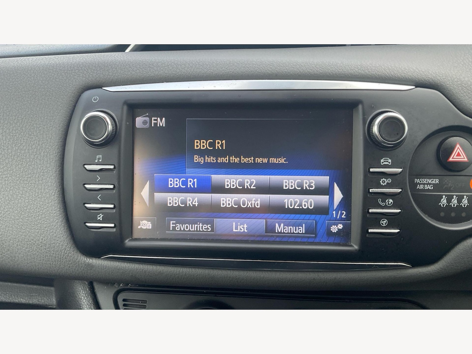Used Toyota Yaris 2018 for sale - 76307597: Photo 9